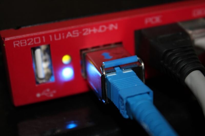 lan-2815248_800x.jpg lan-2815248_800x.jpg